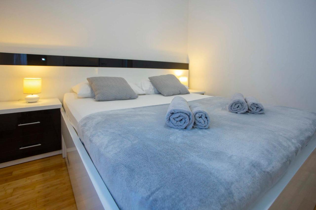 Apartment Lauc Makarska Exterior foto
