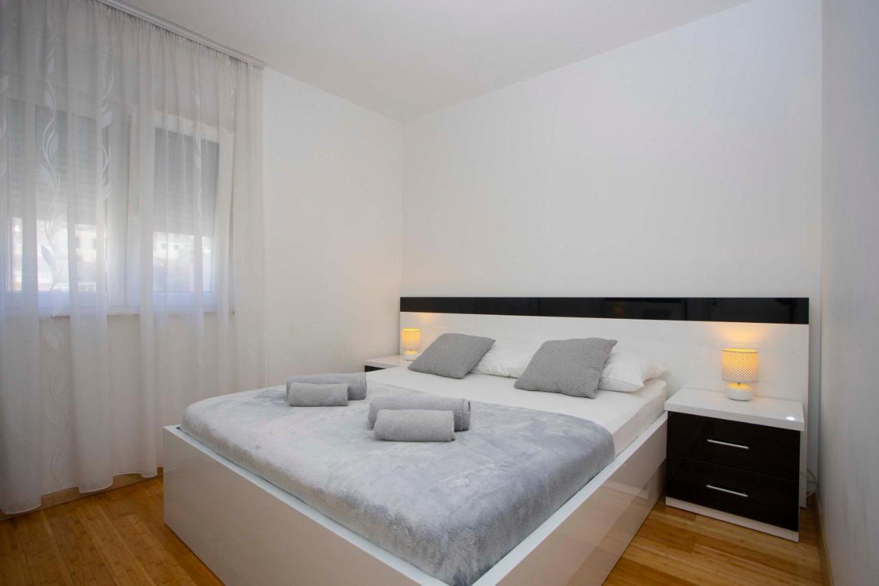 Apartment Lauc Makarska Exterior foto